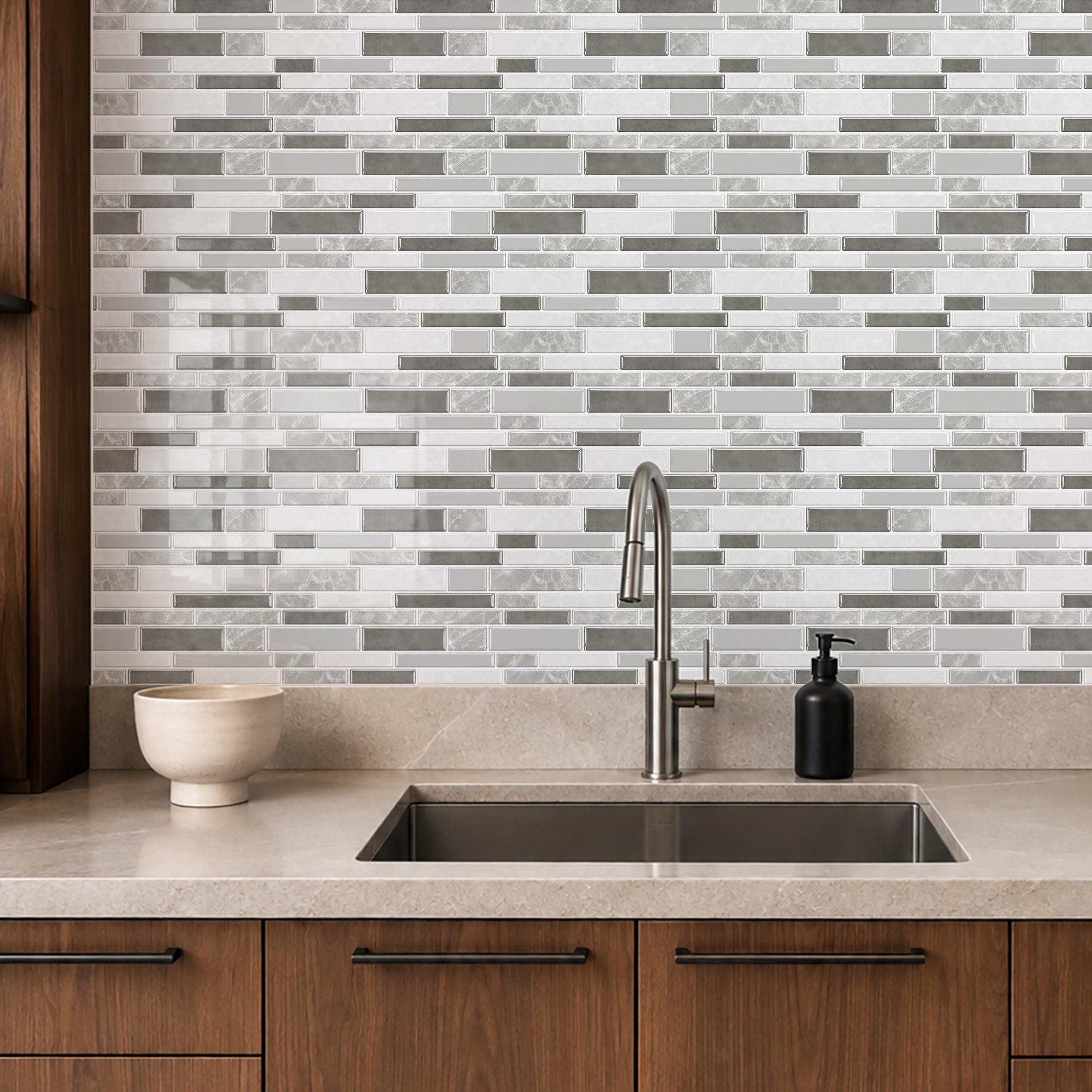 MT1526-XPE linear mosaic sink scene