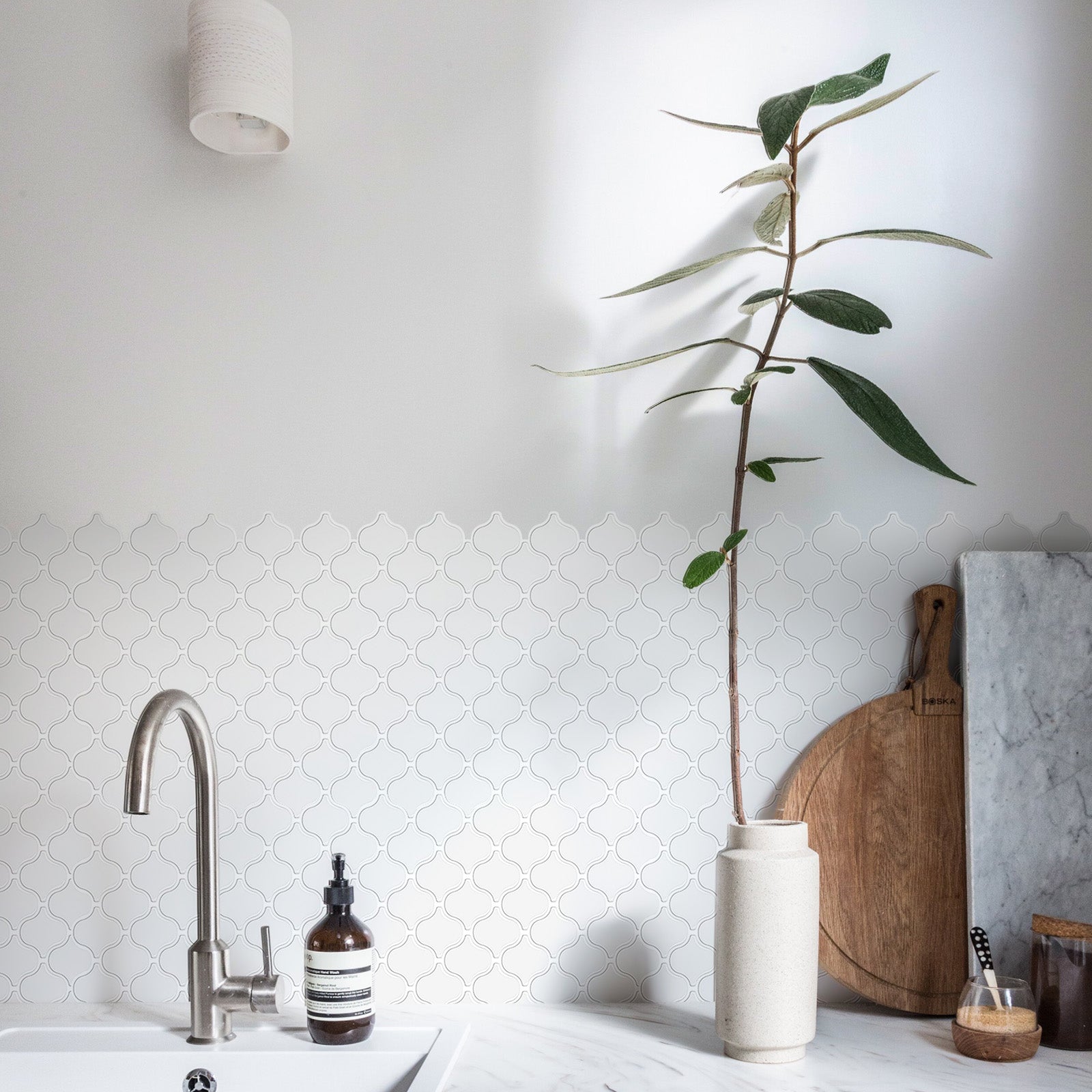MORCART MT1600 Arabesque wall tiles, factory kitchen sink reference